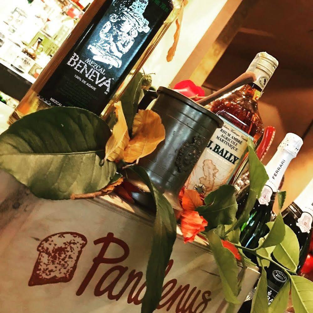 Pandenus Rooms Милано Екстериор снимка